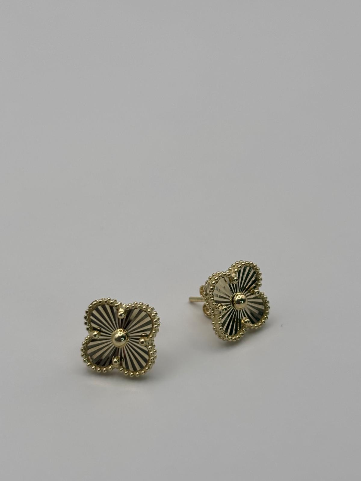 Aretes Flor medium 10k